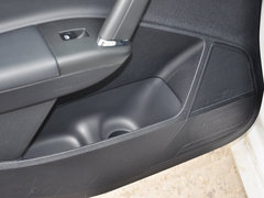 2013款 1.6L 自动 舒适型