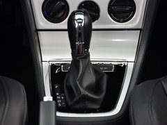 2013款 1.6L 自动 舒适型