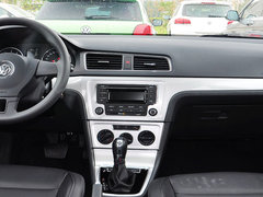 2013款 1.6L 自动 舒适型