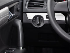 2013款 1.6L 自动 舒适型