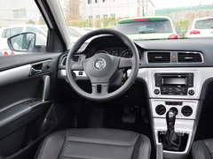 2013款 1.6L 自动 舒适型