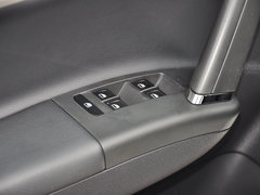 2013款 1.6L 自动 舒适型