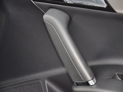 2013款 1.6L 自动 舒适型