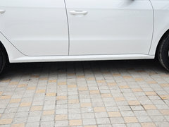 2013款 1.6L 自动 舒适型