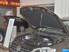 2013款 1.6L 自动 舒适型