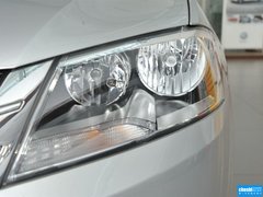 2013款 1.6L 自动 舒适型