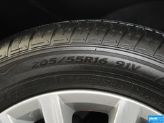 2013款 1.6L 自动 舒适型