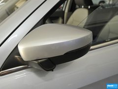 2013款 1.6L 自动 舒适型