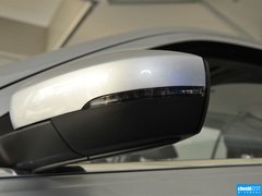 2013款 1.6L 自动 舒适型