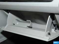 2013款 1.6L 自动 舒适型