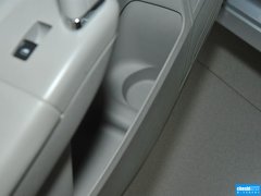 2013款 1.6L 自动 舒适型