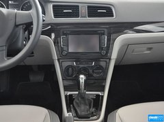 2013款 1.6L 自动 舒适型