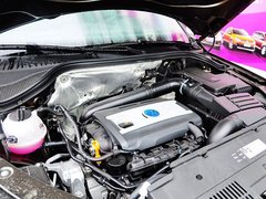 2013款 2.0TSI 自动 四驱豪华版 5座