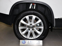 2013款 1.8TSI 自动 两驱豪华型 5座