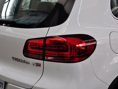 2013款 1.8TSI 自动 两驱豪华型 5座