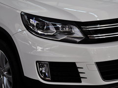 2013款 1.8TSI 自动 两驱豪华型 5座