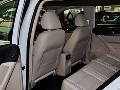 2013款 1.8TSI 自动 两驱豪华型 5座