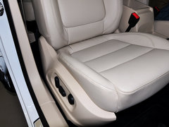 2013款 1.8TSI 自动 两驱豪华型 5座