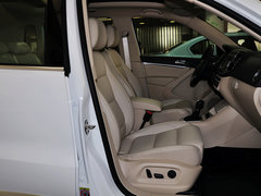 2013款 1.8TSI 自动 两驱豪华型 5座