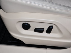 2013款 1.8TSI 自动 两驱豪华型 5座