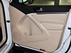 2013款 1.8TSI 自动 两驱豪华型 5座