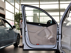 2013款 1.8TSI 自动 两驱豪华型 5座