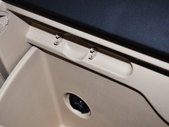 2013款 1.8TSI 自动 两驱豪华型 5座