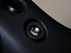 2013款 1.8TSI 自动 两驱豪华型 5座