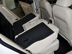 2013款 1.8TSI 自动 两驱豪华型 5座