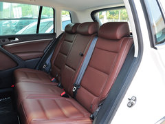 2013款 1.8TSI 自动 两驱豪华型 5座