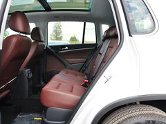 2013款 1.8TSI 自动 两驱豪华型 5座