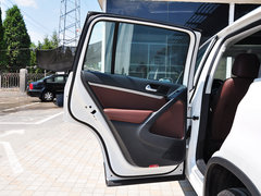 2013款 1.8TSI 自动 两驱豪华型 5座