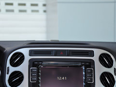 2013款 1.8TSI 自动 两驱豪华型 5座