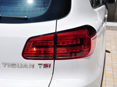 2013款 1.8TSI 自动 两驱豪华型 5座