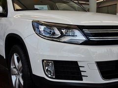 2013款 1.8TSI 自动 四驱舒适版 5座