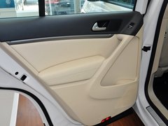 2013款 1.8TSI 自动 四驱舒适版 5座