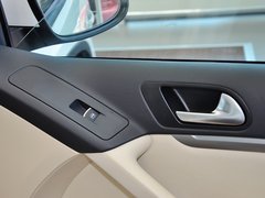 2013款 1.8TSI 自动 四驱舒适版 5座