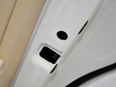 2013款 1.8TSI 自动 四驱舒适版 5座