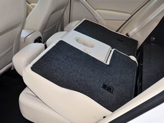 2013款 1.8TSI 自动 四驱舒适版 5座