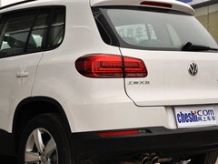 2013款 1.8TSI 自动 两驱舒适版 5座