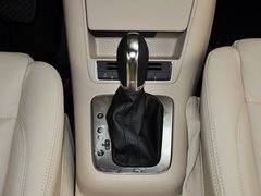 2013款 1.8TSI 自动 两驱舒适版 5座