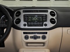 2013款 1.8TSI 自动 两驱舒适版 5座