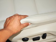 2013款 1.8TSI 自动 两驱舒适版 5座
