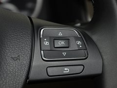 2013款 1.8TSI 自动 两驱舒适版 5座