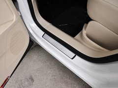 2013款 1.8TSI 自动 两驱舒适版 5座