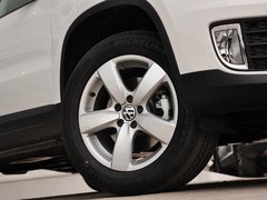 2013款 1.8TSI 自动 两驱舒适版 5座