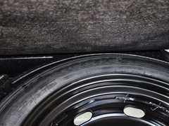 2013款 1.8TSI 自动 两驱风尚版 5座