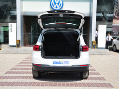 2013款 1.8TSI 自动 两驱风尚版 5座