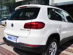 2013款 1.8TSI 自动 两驱风尚版 5座