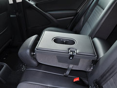 2013款 1.8TSI 自动 两驱风尚版 5座